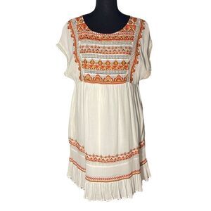 Free People BoHo embroidered dress. Size extra small.